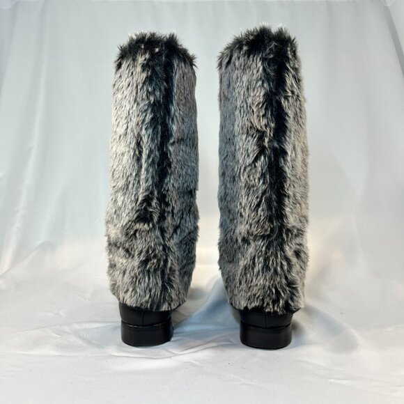 Victoria’s Secret Faux Fur and Leather Boots | Women’s 8B - Picture 3 of 3